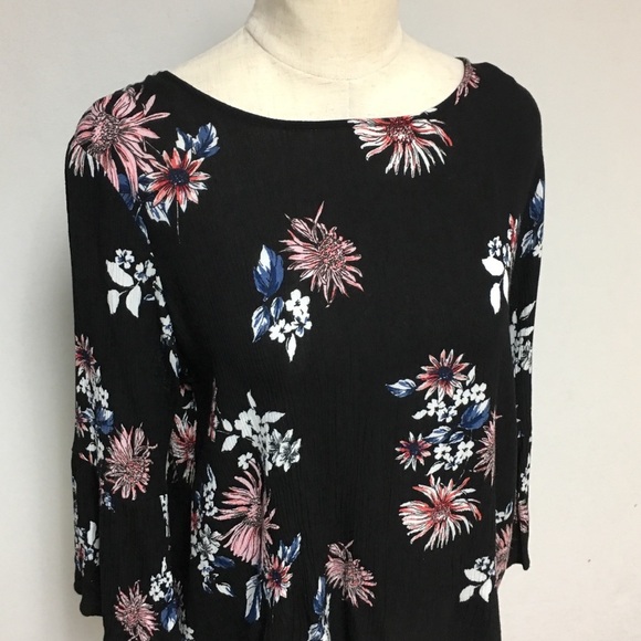 Daytrip Floral Boho Hippie Tie Back Top 10P - Picture 3 of 12